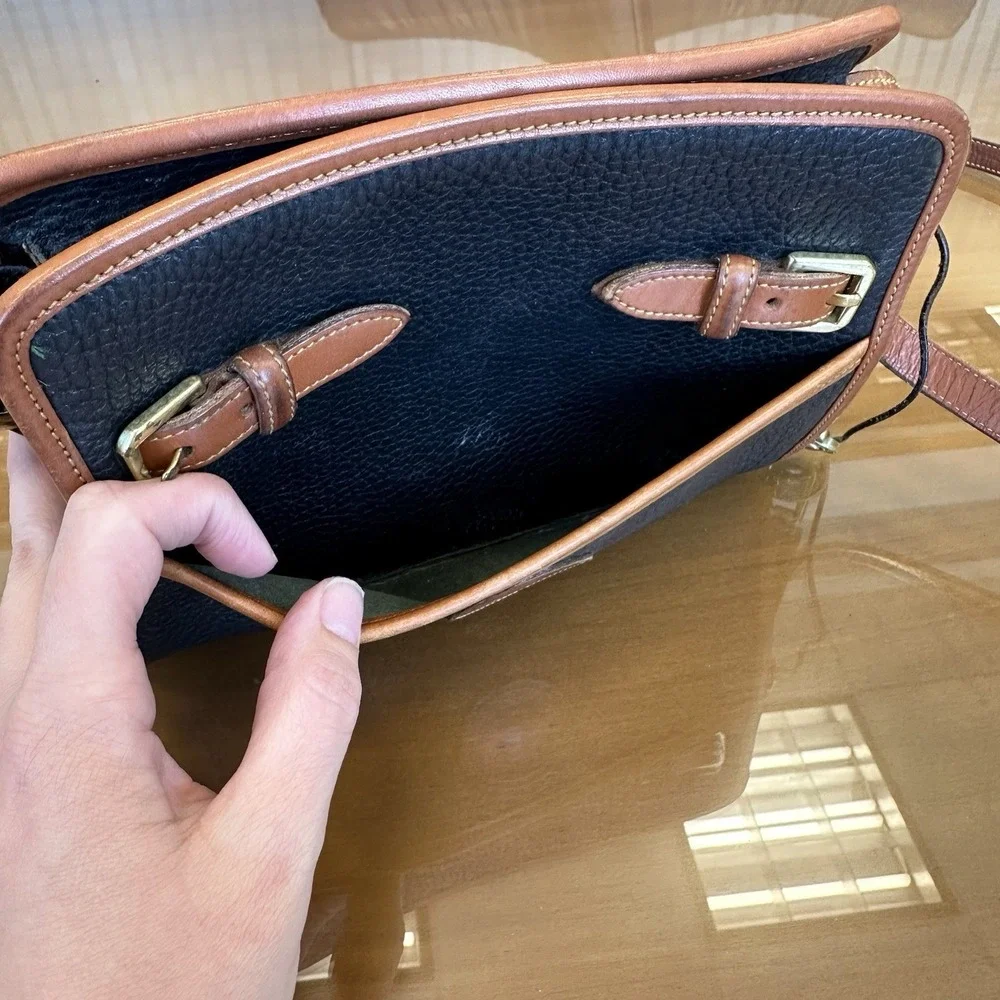 VTG Dooney & Bourke Black Pebbled Leather Equestrian Buckle Satchel Bag‎ Purse